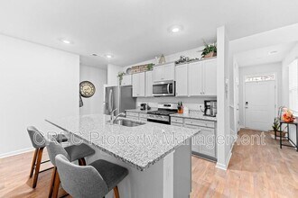 657 Ladywood Dr in Summerville, SC - Building Photo - Building Photo