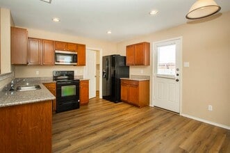 5708 Talons Crest Cir in Fort Worth, TX - Building Photo - Building Photo