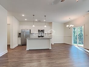 507 W Lionel Rd in Moncks Corner, SC - Building Photo - Building Photo