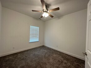 2005 Tumbleweed Trail in Poplar Bluff, MO - Building Photo - Building Photo