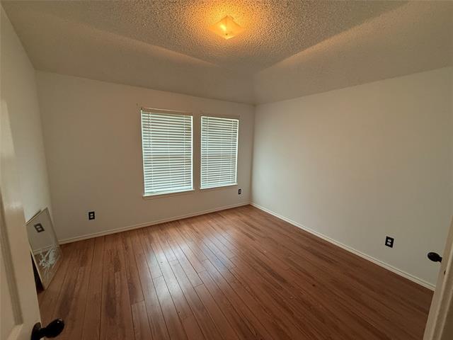 property at 1526 Harvest Run Dr
