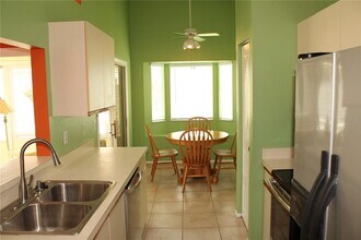 4006 39th St W in Bradenton, FL - Building Photo - Building Photo