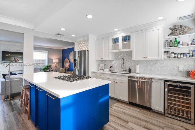 property at 242 SW 20th St
