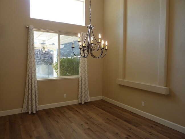 4000 Macpheadris Ct in El Dorado Hills, CA - Building Photo - Building Photo