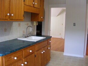 524 Villa Ave in Fairfield, CT - Building Photo - Building Photo