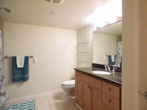 611 Highland Dr in Seattle, WA - Building Photo - Building Photo