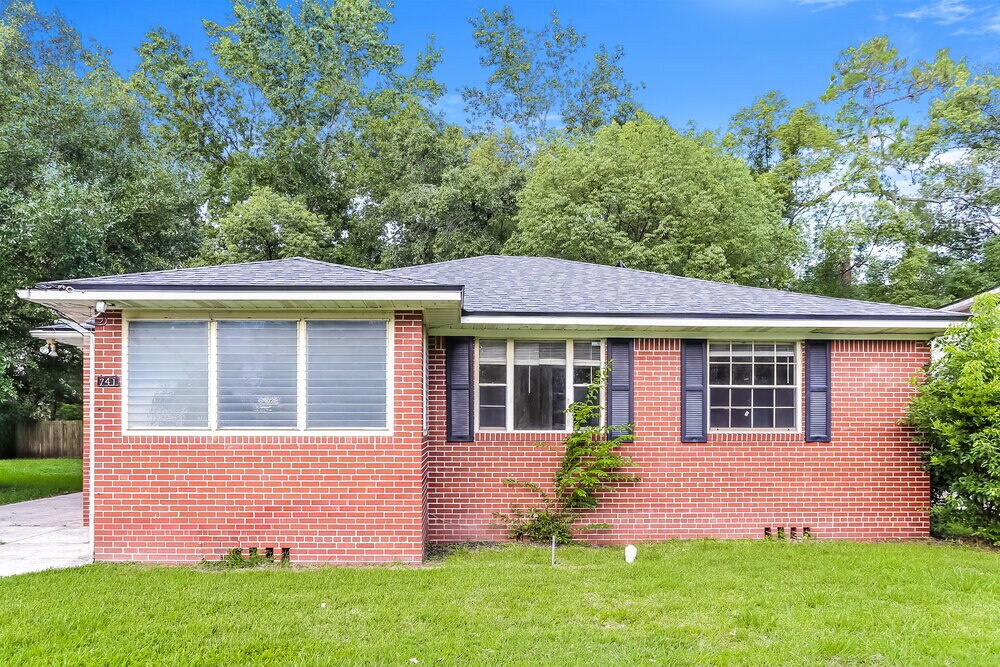 741 Dixon St in Jacksonville, FL - Building Photo
