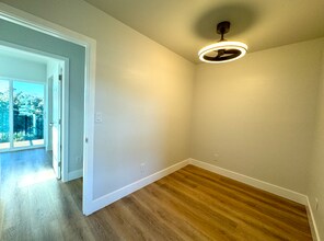 3560 Sydney Pl in San Diego, CA - Building Photo - Building Photo