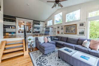 10098 Wasatch Blvd in Sandy, UT - Building Photo - Building Photo