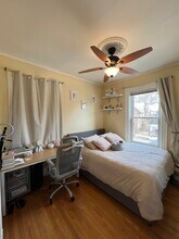 176 Elm St, Unit 3 in North Cambridge, MA - Building Photo - Building Photo