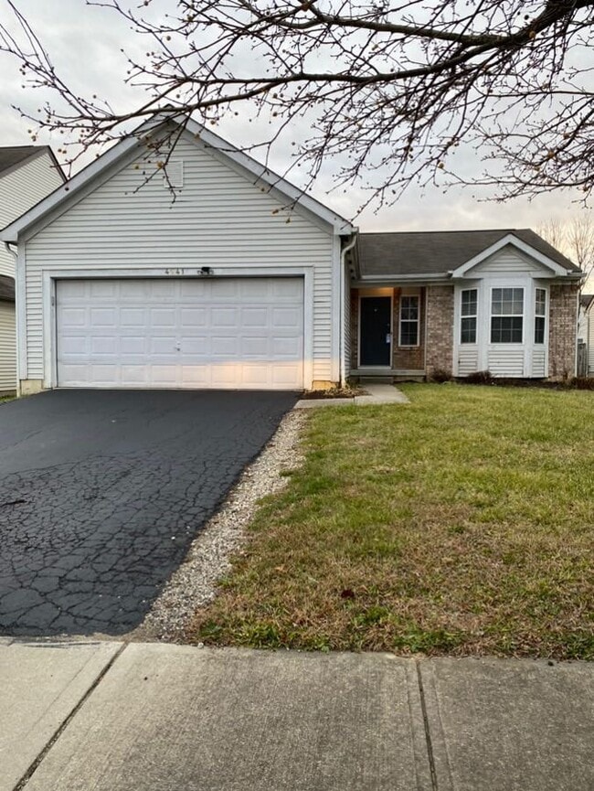 property at 4941 Petticoat Ct