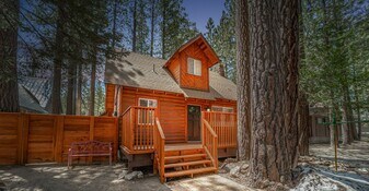 39383 Moab Ln in Big Bear Lake, CA - Building Photo