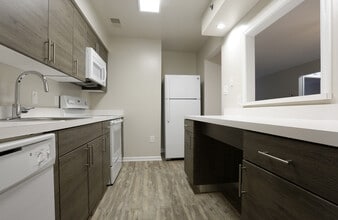 Exeter Village Apartments in Reading, PA - Building Photo - Building Photo