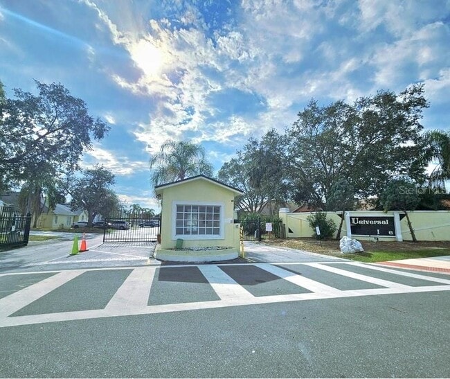 1068 Universal Rest Pl in Kissimmee, FL - Building Photo - Building Photo