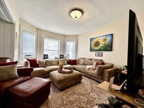 7 Rumford Ave in Waltham, MA - Building Photo - Building Photo