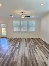 1100 Terrace View Dr in Georgetown, TX - Building Photo - Building Photo