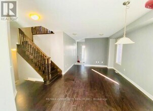 4 Zenida Rd in Brampton, ON - Building Photo - Building Photo