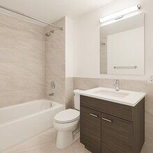 247 E 35th St, Unit 9D in New York, NY - Building Photo - Building Photo