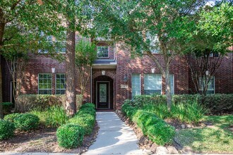 6 Innerwoods Pl in The Woodlands, TX - Building Photo - Building Photo