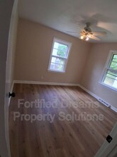 817 Elon St in Winston-Salem, NC - Foto de edificio - Building Photo