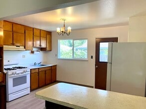8358 Park Ave in Forestville, CA - Building Photo - Building Photo