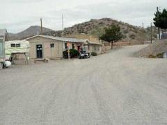 R J RV Park in Truth Or Consequences, NM - Foto de edificio - Building Photo