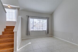 225 Comanche Pl in Henderson, NV - Building Photo - Building Photo