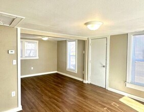 910 Sahwatch St in Colorado Springs, CO - Building Photo - Building Photo