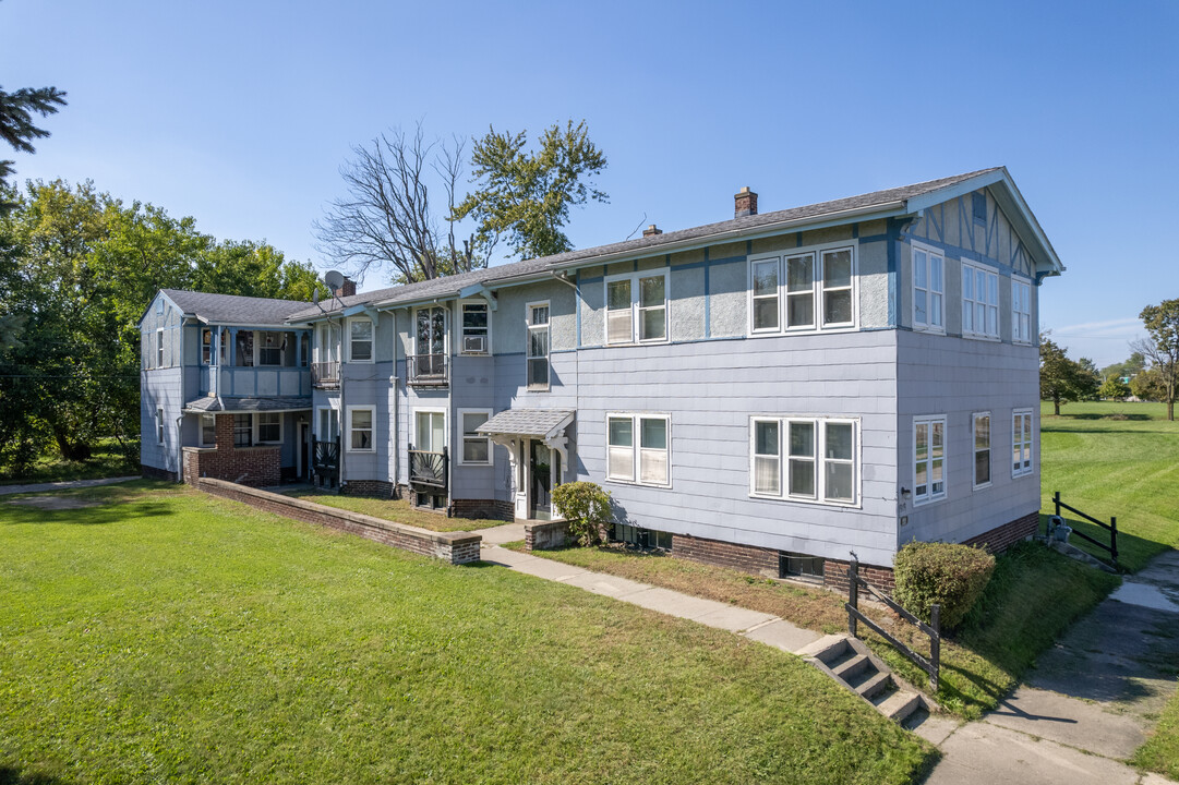 1919 Brookwood Ave in Toledo, OH - Building Photo