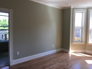 93 Upland Rd, Unit 1 in Cambridge, MA - Building Photo - Building Photo