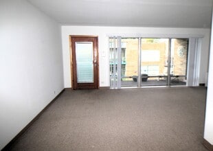 210 N Kenilworth Ave in Oak Park, IL - Building Photo - Building Photo