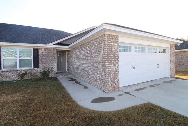 property at 581 Brushwood Dr