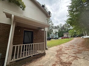 209 Bramble Ct in Raleigh, NC - Building Photo - Building Photo