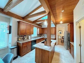 11831 Thornberry Ln in Baton Rouge, LA - Foto de edificio - Building Photo