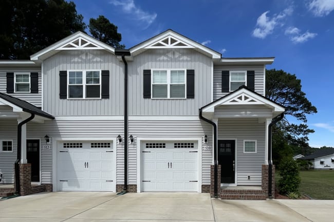property at 510 W 1st St