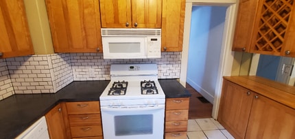 4703 Fremont Ave N in Seattle, WA - Building Photo - Building Photo