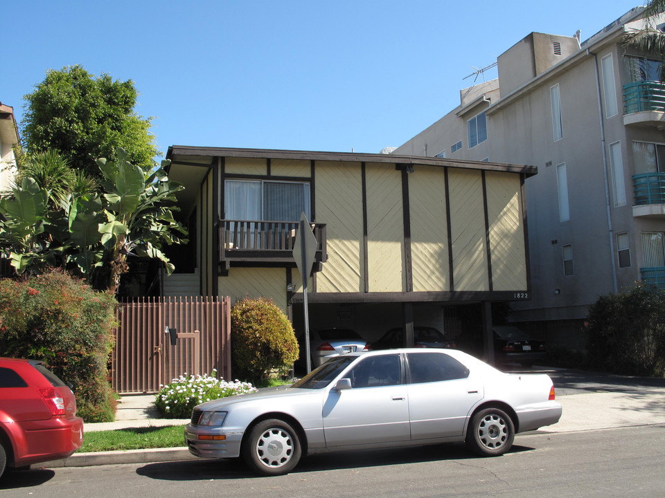 1822 Purdue Ave in Los Angeles, CA - Building Photo