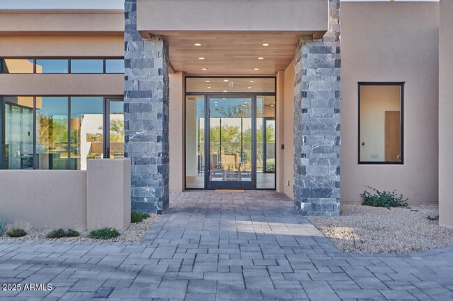 10249 E Joy Ranch Rd in Scottsdale, AZ - Building Photo - Building Photo