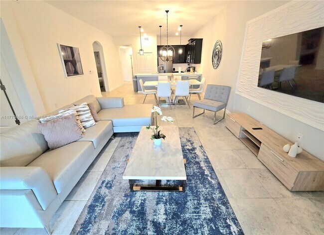 property at 983 Splash Shot Pl
