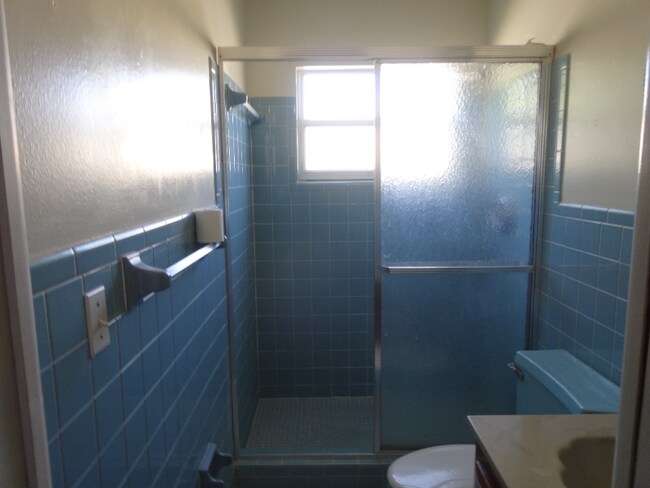 1086 Holland St in Melbourne, FL - Building Photo - Building Photo