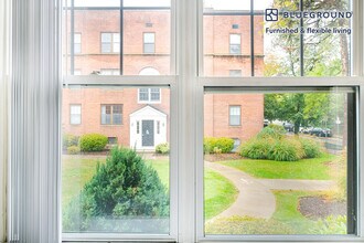 264 Harvard St in Cambridge, MA - Foto de edificio - Building Photo