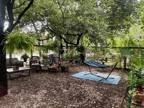 618 W 35th St in Austin, TX - Building Photo - Building Photo