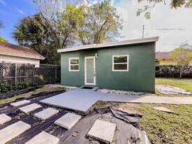 1230 NE 2nd Ave in Fort Lauderdale, FL - Building Photo