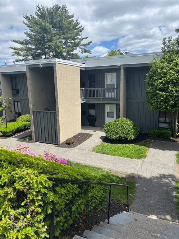 property at 315 Neponset St