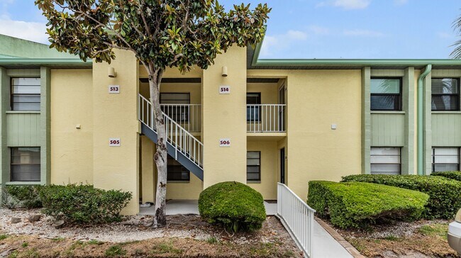 6125 113th St in Seminole, FL - Building Photo - Building Photo