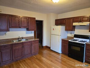 39 Starview Ave in Waterbury, CT - Building Photo - Building Photo