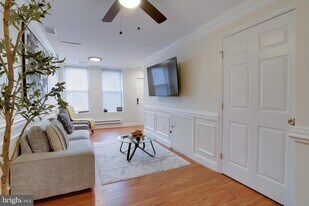 68 O St NW in Washington, DC - Building Photo