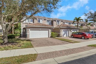 3353 Antica St in Ft. Myers, FL - Building Photo