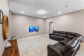 19 Grand Canyon St in Edinburg, TX - Building Photo - Building Photo