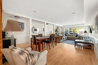 1510 W Addison St in Chicago, IL - Building Photo - Building Photo